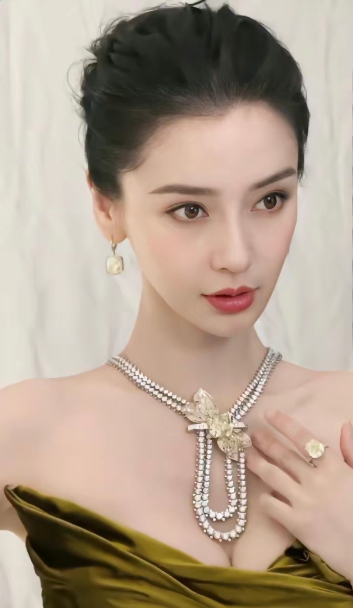 杨颖这组妆造超级美插图3