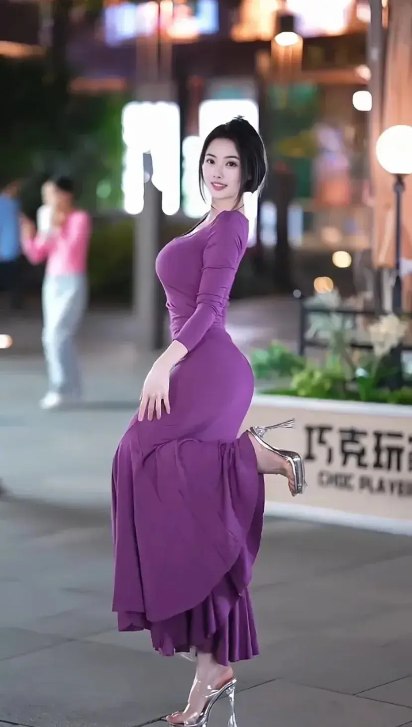 街上遇到的性感美女插图2